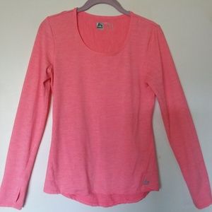 RBX performance top in size small.